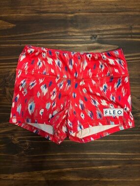 Fleo Red Multicolor booty shorts small